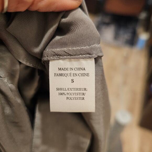 Theory Satin Deno Long Sleeve Button Down Asyem blouse - Picture 6 of 7